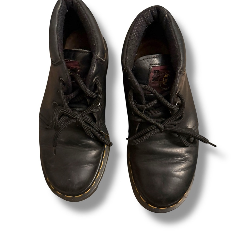 Classic Black Leather Chukka Boots
